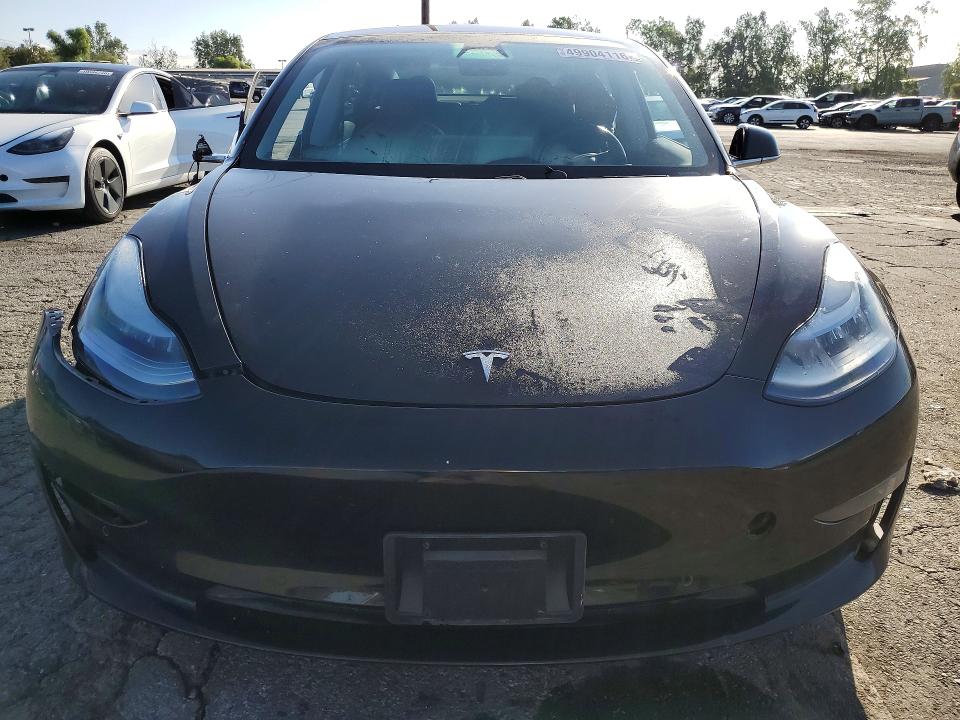 2018 Tesla Model 3 მანქანა იყიდება აუქციონზე, vin: 5YJ3E1EA8JF036432, აუქციონის ნომერი: 49904116