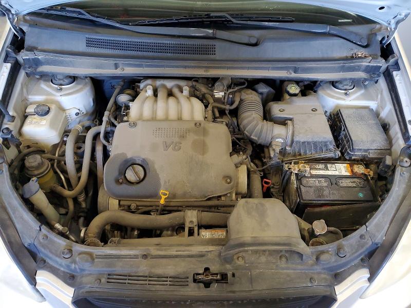 48672876 :رقم المزاد ، KNAFG526187160182 vin ، 2008 Kia Rondo مزاد بيع