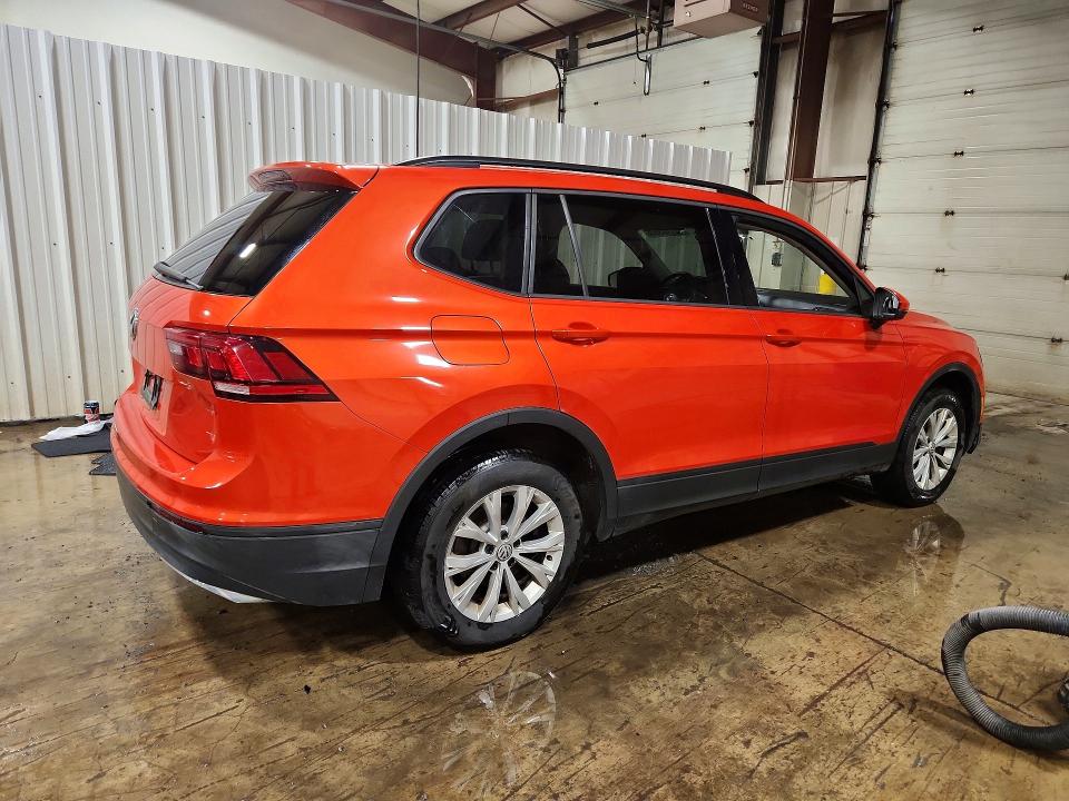 Продажа на аукционе авто 2019 Volkswagen Tiguan, vin: 3VV0B7AX1KM052785, номер лота: 51103606