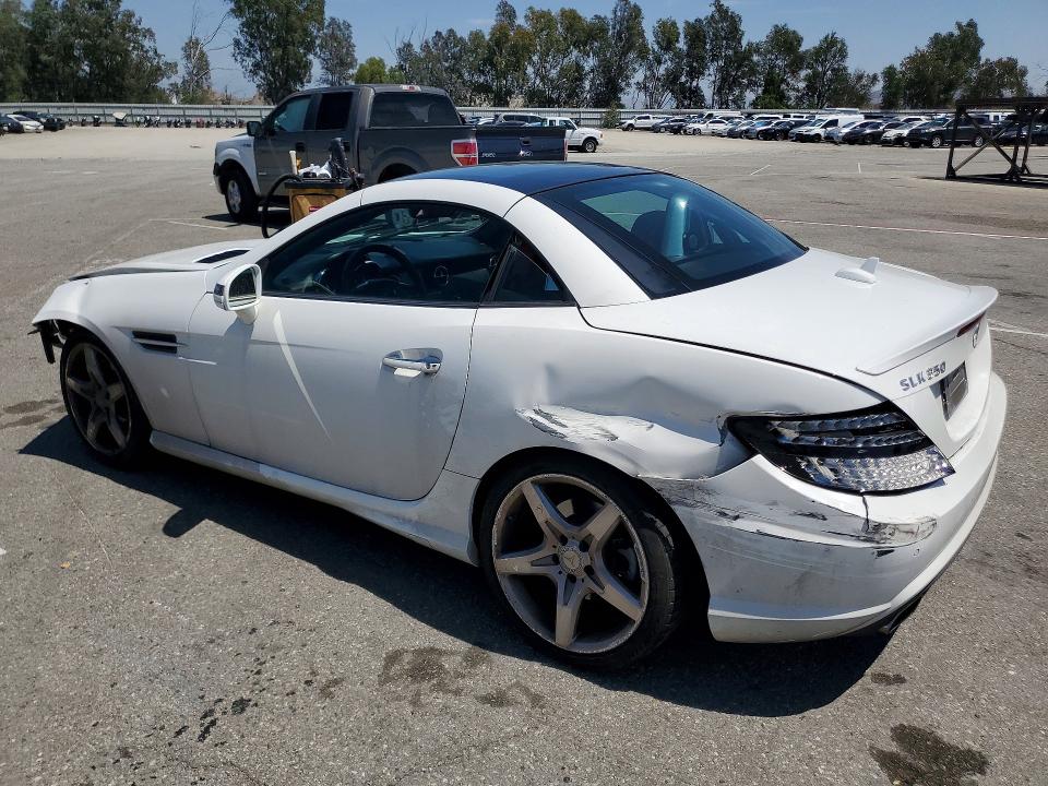 Продажа на аукционе авто 2014 Mercedes-benz Slk, vin: WDDPK5HA7EF085447, номер лота: 51717226
