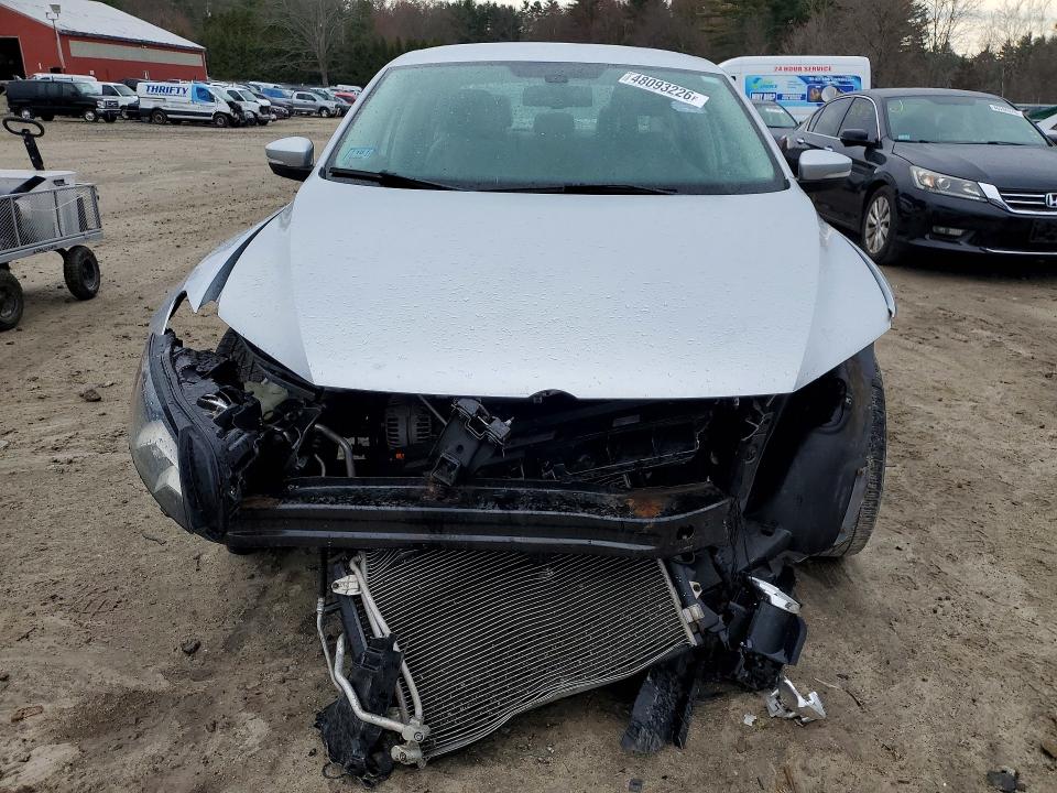 2012 Volkswagen Passat მანქანა იყიდება აუქციონზე, vin: 1VWBP7A38CC075387, აუქციონის ნომერი: 48093226