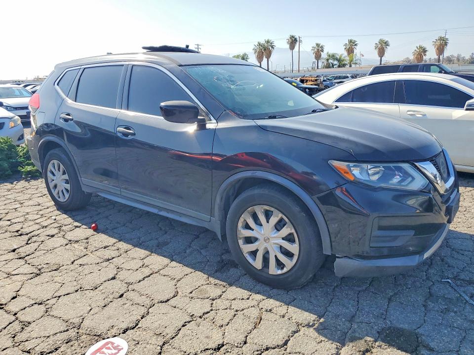 2017 Nissan Rogue მანქანა იყიდება აუქციონზე, vin: KNMAT2MT5HP571319, აუქციონის ნომერი: 51697096