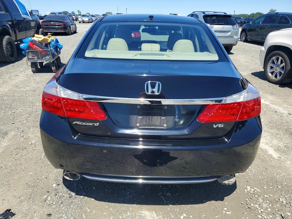 2015 Honda Accord მანქანა იყიდება აუქციონზე, vin: 1HGCR3F8XFA033206, აუქციონის ნომერი: 51023056