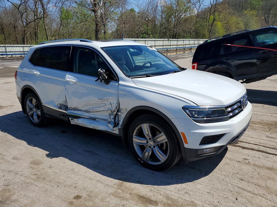 Продаж на аукціоні авто 2018 Volkswagen Tiguan, vin: 3VV4B7AX1JM077816, номер лоту: 50618556