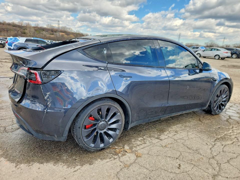 48519856 :رقم المزاد ، 7SAYGDEF5RA286218 vin ، 2024 Tesla Model Y مزاد بيع