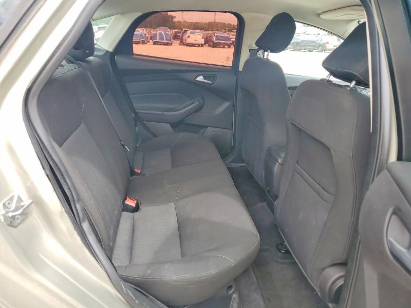 49664706 :رقم المزاد ، 1FADP3F29FL210648 vin ، 2015 Ford Focus مزاد بيع