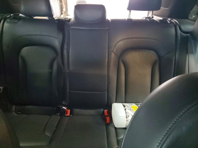 50985636 :رقم المزاد ، WA1EFEFS7FR000795 vin ، 2015 Audi Q3 مزاد بيع