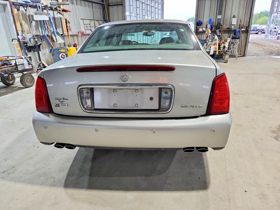 49781326 :رقم المزاد ، 1G6KD57Y84U214970 vin ، 2004 Cadillac Deville مزاد بيع