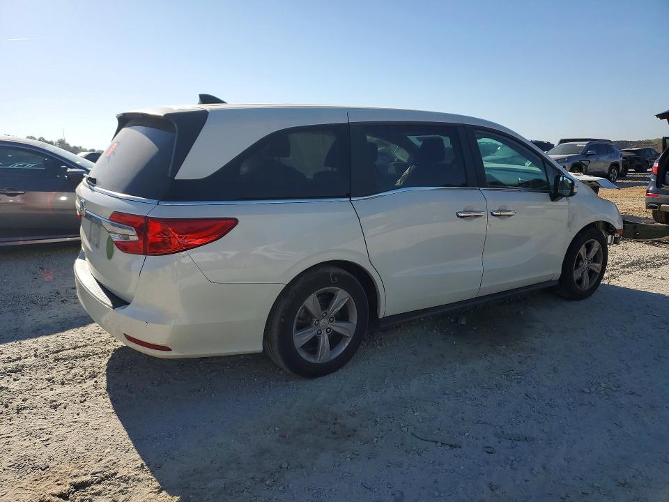 2018 Honda Odyssey მანქანა იყიდება აუქციონზე, vin: 5FNRL6H51JB064617, აუქციონის ნომერი: 49447286
