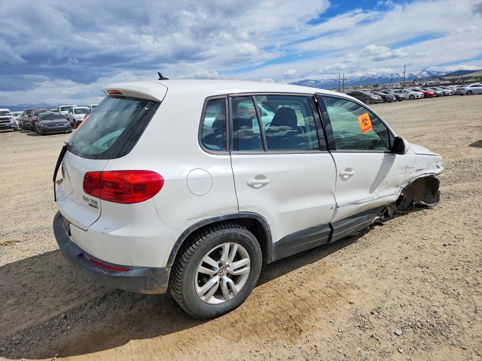 50605176 :رقم المزاد ، WVGBV3AX5DW569867 vin ، 2013 Volkswagen Tiguan مزاد بيع