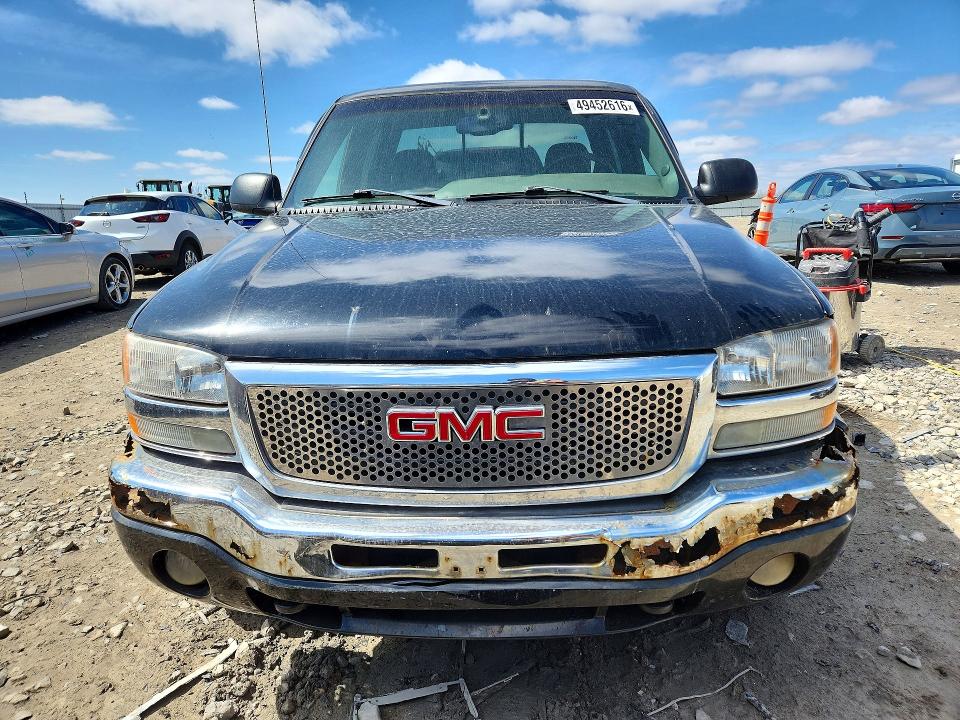 49452616 :رقم المزاد ، 1GTGK13U73F187039 vin ، 2003 Gmc Sierra مزاد بيع