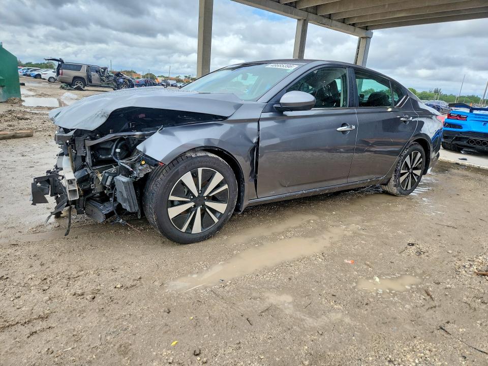 2022 Nissan Altima მანქანა იყიდება აუქციონზე, vin: 1N4BL4DV8NN369668, აუქციონის ნომერი: 48685396