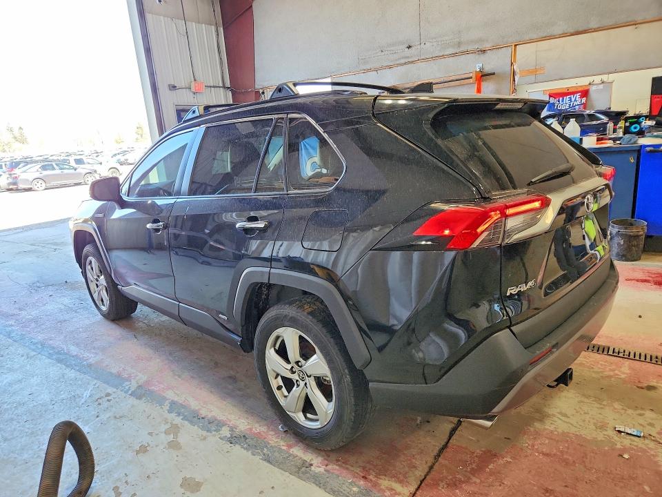 95818875 :رقم المزاد ، 2T3D6RFV8MW021610 vin ، 2021 Toyota Rav4 Hybrid مزاد بيع
