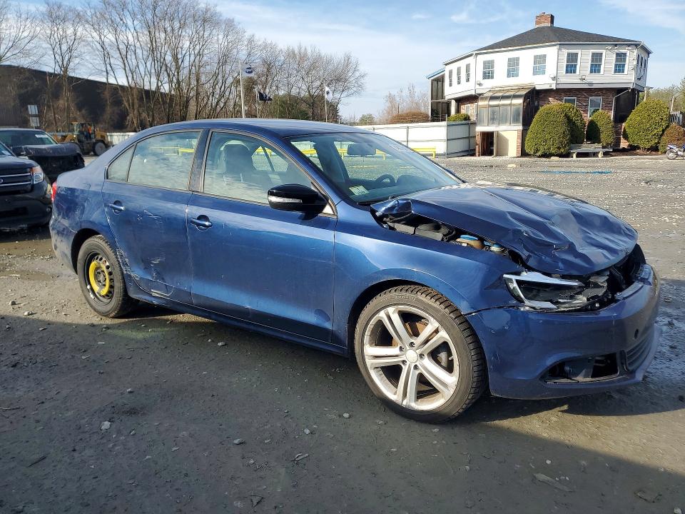 66782546 :رقم المزاد ، 3VWD17AJ6EM314669 vin ، 2014 Volkswagen Jetta مزاد بيع
