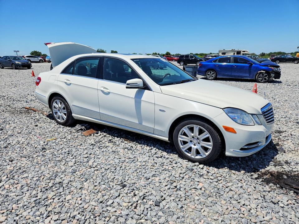 51546586 :رقم المزاد ، WDDHF8JB1CA544401 vin ، 2012 Mercedes-benz E مزاد بيع