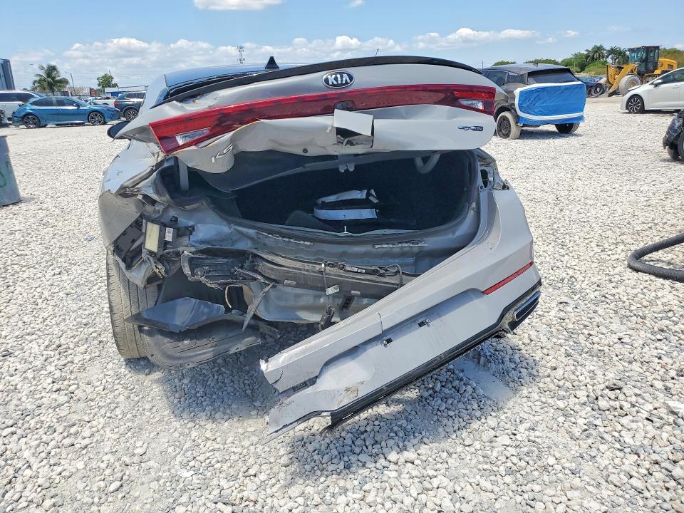 2021 Kia K5 მანქანა იყიდება აუქციონზე, vin: 5XXG64J22MG025376, აუქციონის ნომერი: 52065596