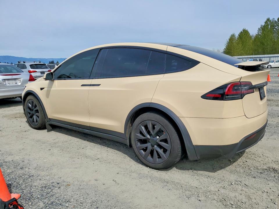 50727276 :رقم المزاد ، 7SAXCBE51PF403490 vin ، 2023 Tesla Model X مزاد بيع