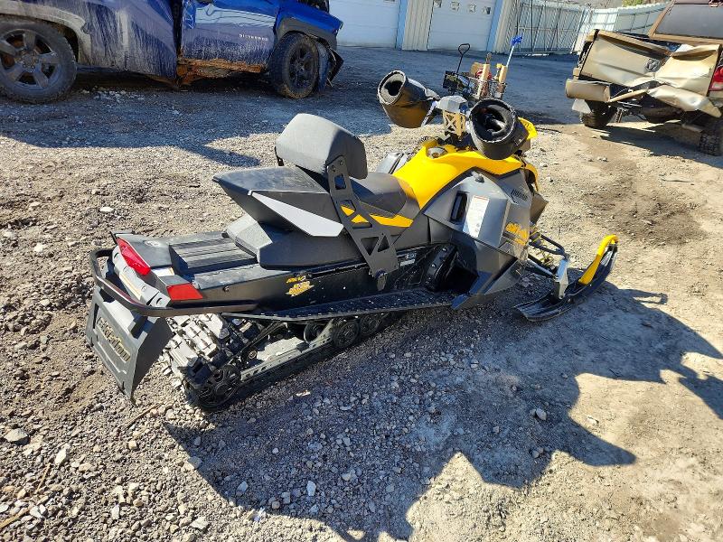 Продаж на аукціоні авто 2012 Ski-doo Snowmobile, vin: 2BPSMFCB1CV000412, номер лоту: 51092916