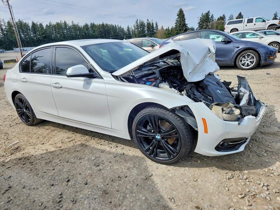 49444516 :رقم المزاد ، WBA8D9G34HNU65436 vin ، 2017 Bmw 330 مزاد بيع