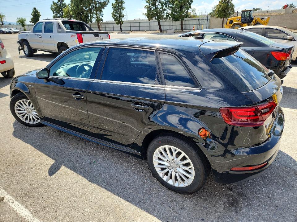 48531116 :رقم المزاد ، WAUVPBFF1GA020171 vin ، 2016 Audi A3 مزاد بيع