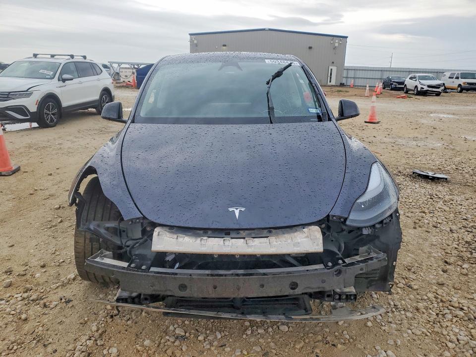 2024 Tesla Model Y მანქანა იყიდება აუქციონზე, vin: 7SAYGDEE1RA225388, აუქციონის ნომერი: 50348476