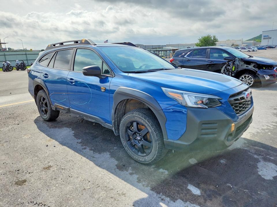 48928756 :رقم المزاد ، 4S4BTGSD8P3150113 vin ، 2023 Subaru Outback مزاد بيع