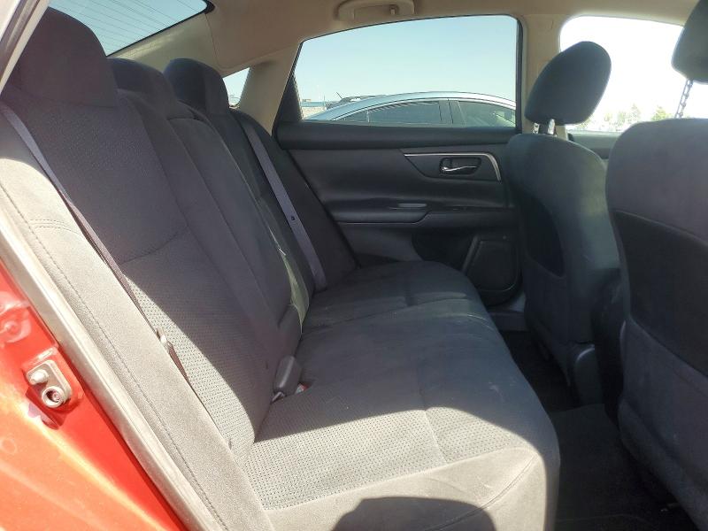 2015 Nissan Altima მანქანა იყიდება აუქციონზე, vin: 1N4AL3AP6FN877215, აუქციონის ნომერი: 50467626