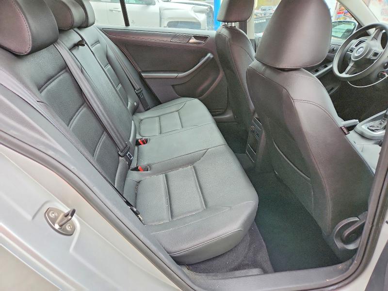 49655866 :رقم المزاد ، 3VWDZ7AJ4BM376320 vin ، 2011 Volkswagen Jetta مزاد بيع