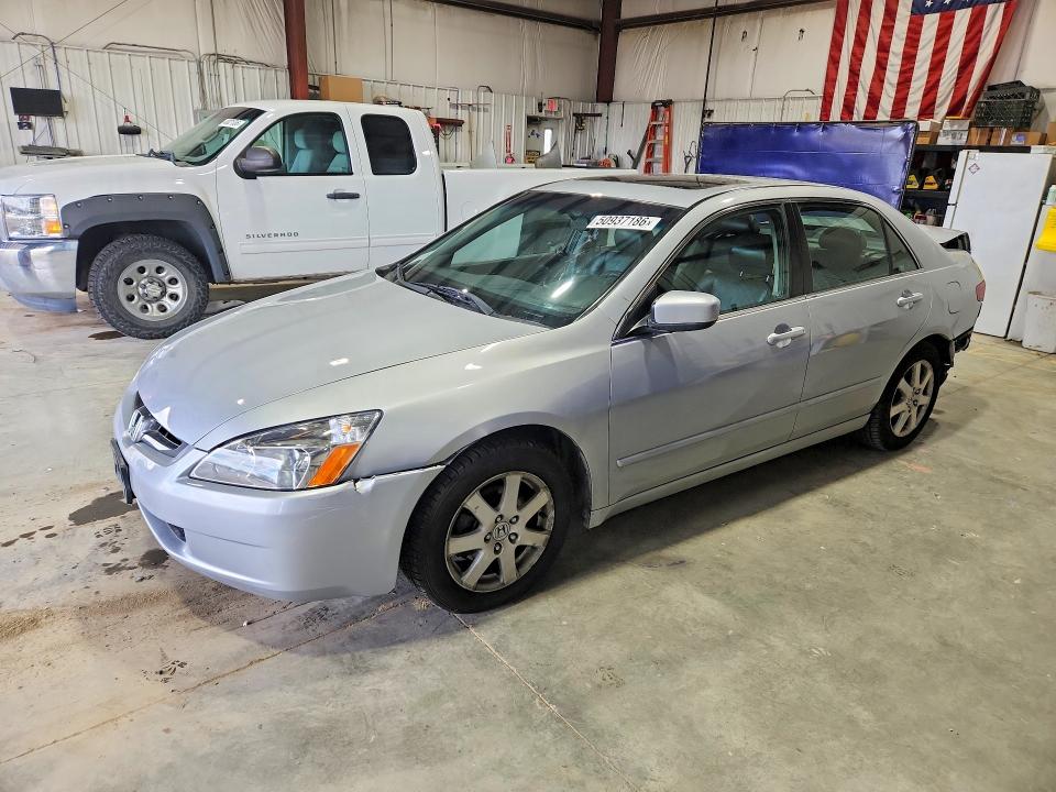 50937186 :رقم المزاد ، 1HGCM66895A037620 vin ، 2005 Honda Accord مزاد بيع