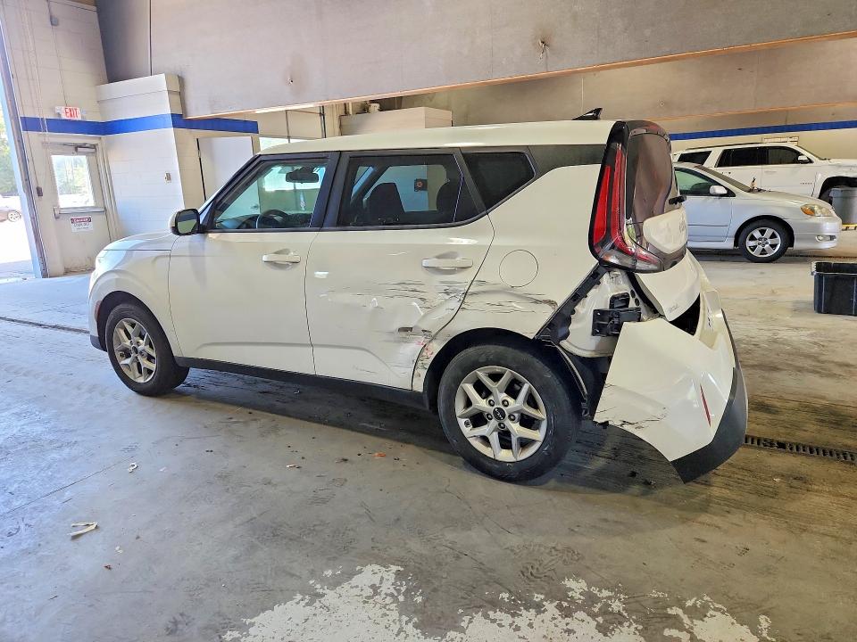 2024 Kia Soul მანქანა იყიდება აუქციონზე, vin: KNDJ23AU5R7920891, აუქციონის ნომერი: 49584536
