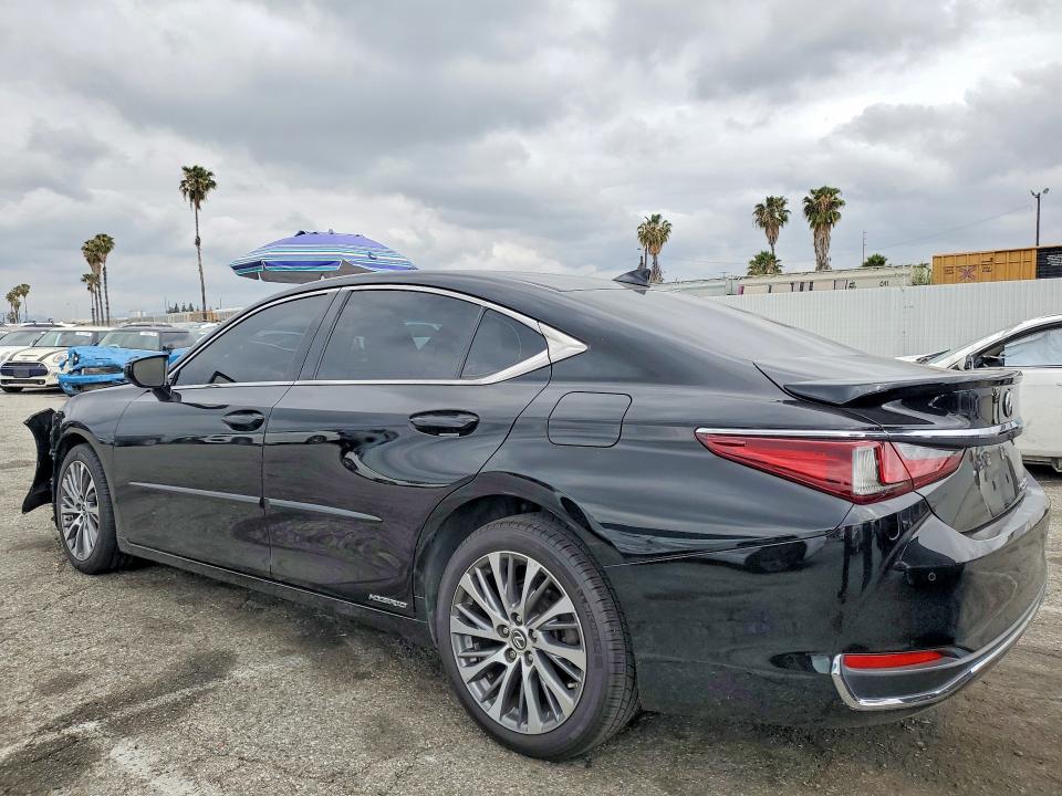 2020 Lexus Es მანქანა იყიდება აუქციონზე, vin: 58AD21B18LU009585, აუქციონის ნომერი: 50659036