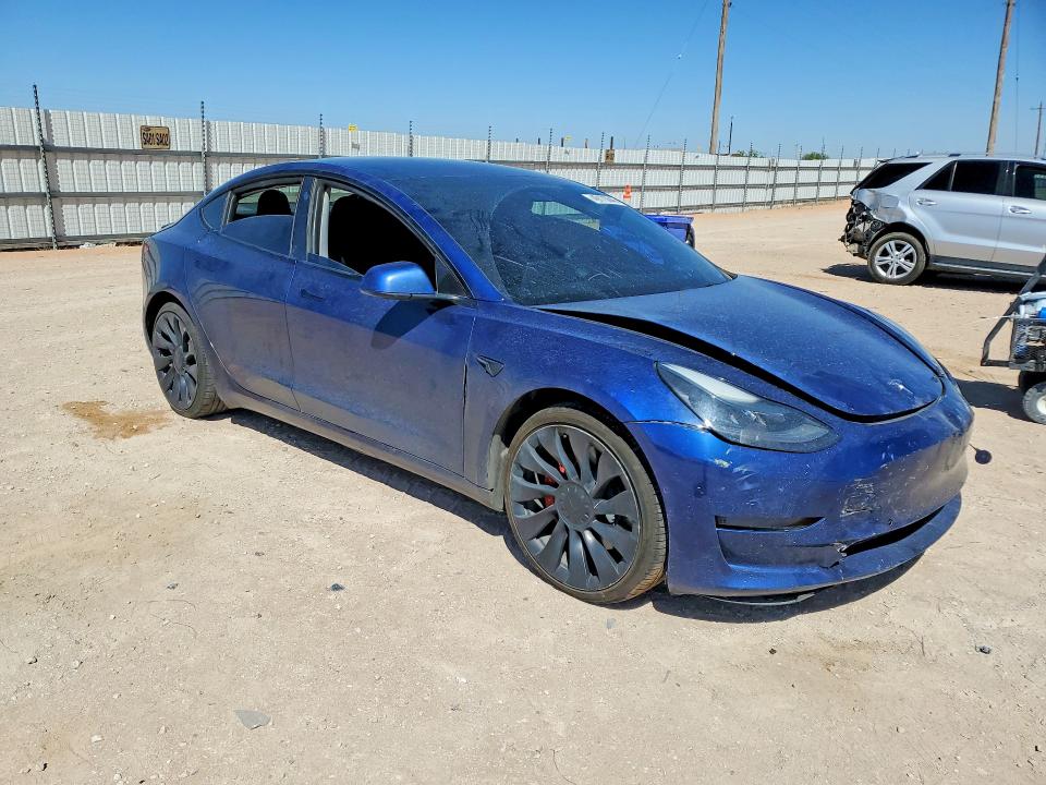 2022 Tesla Model 3 მანქანა იყიდება აუქციონზე, vin: 5YJ3E1EC0NF104486, აუქციონის ნომერი: 49173946
