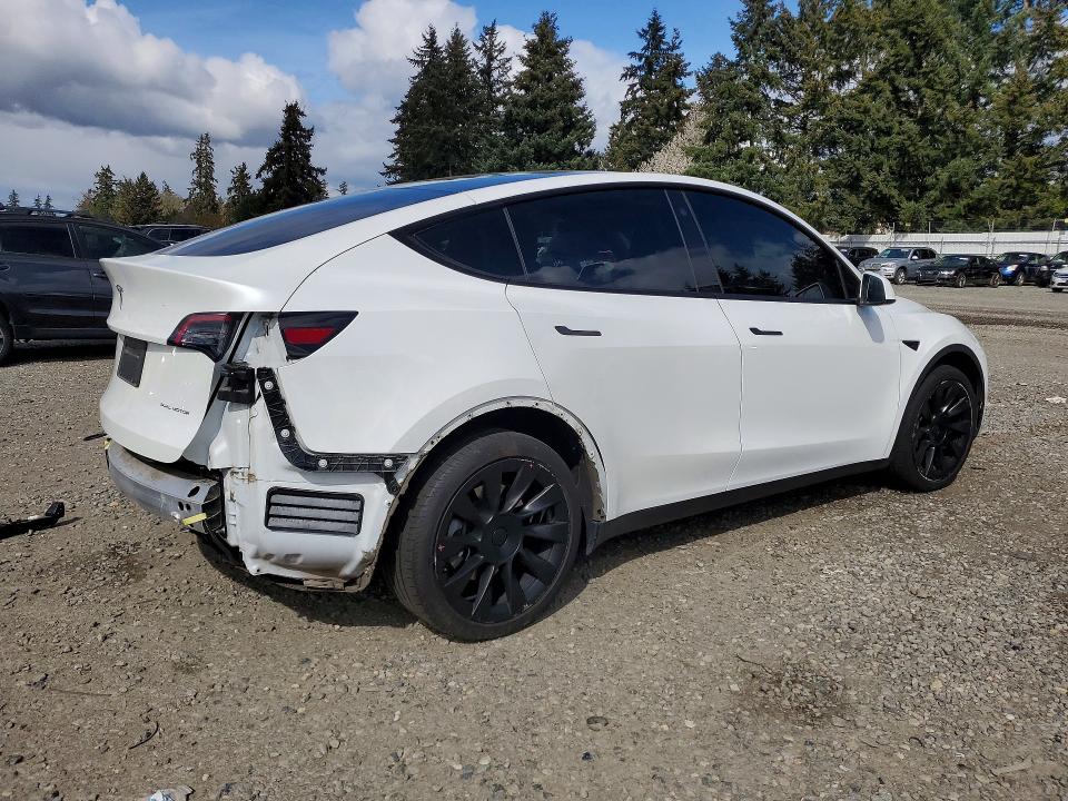 Продажа на аукционе авто 2021 Tesla Model Y, vin: 5YJYGDEE4MF182206, номер лота: 49554996