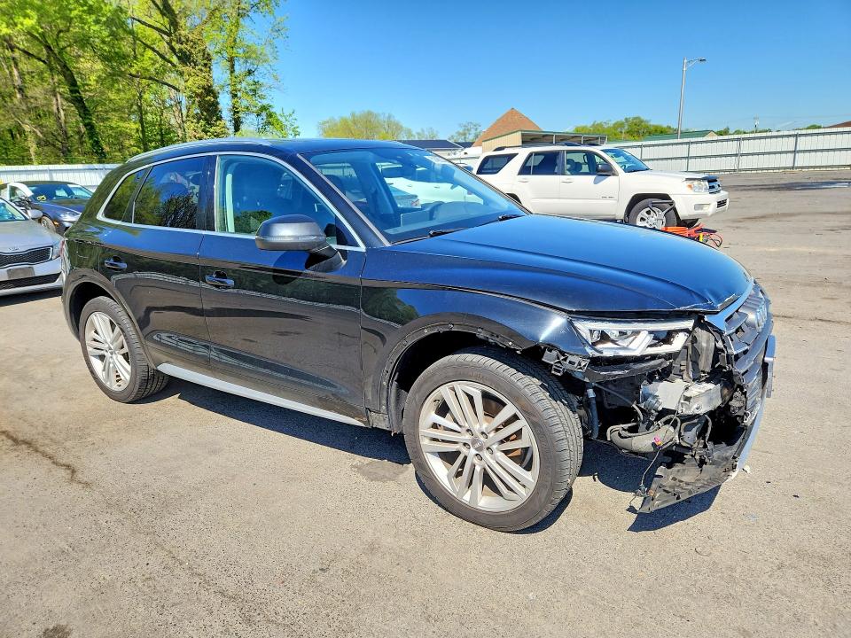 51462146 :رقم المزاد ، WA1BNAFY6J2009315 vin ، 2018 Audi Q5 مزاد بيع