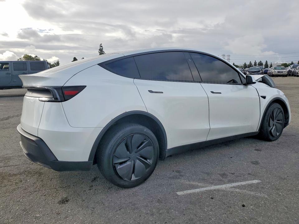 2026 Tesla Model Y მანქანა იყიდება აუქციონზე, vin: 7SAYGDED5TF380155, აუქციონის ნომერი: 49599086