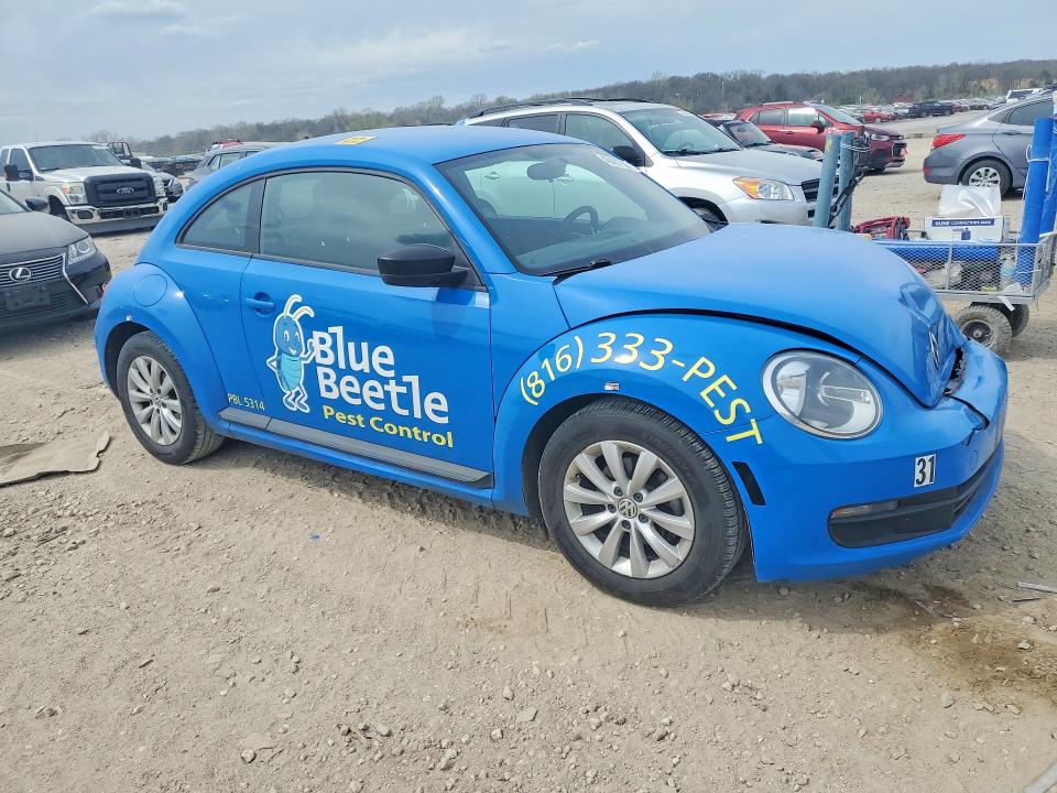 49467766 :رقم المزاد ، 3VWF17AT3GM610486 vin ، 2016 Volkswagen Beetle مزاد بيع