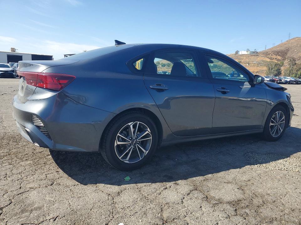 Продажа на аукционе авто 2023 Kia Forte, vin: 3KPF24AD2PE649328, номер лота: 51629506