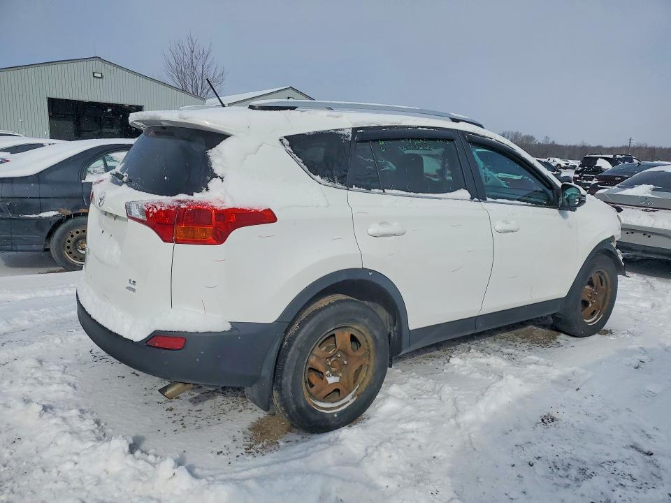 Продажа на аукционе авто 2015 Toyota Rav4, vin: 2T3BFREV2FW405801, номер лота: 48769796