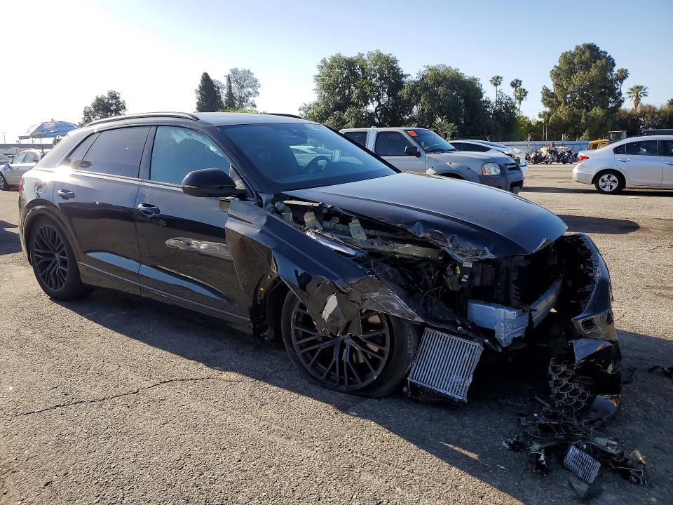 51693556 :رقم المزاد ، WA1AWBF15RD007704 vin ، 2024 Audi Sq8 مزاد بيع