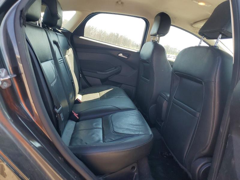 48417346 :رقم المزاد ، 1FADP3K25FL273686 vin ، 2015 Ford Focus مزاد بيع