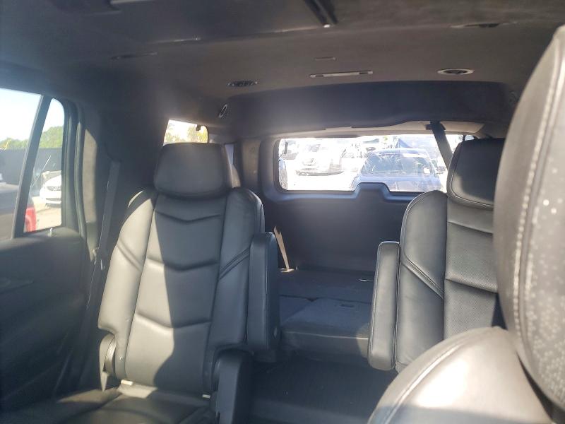 48417456 :رقم المزاد ، 1GYS4DKJ3KR149523 vin ، 2019 Cadillac Escalade مزاد بيع