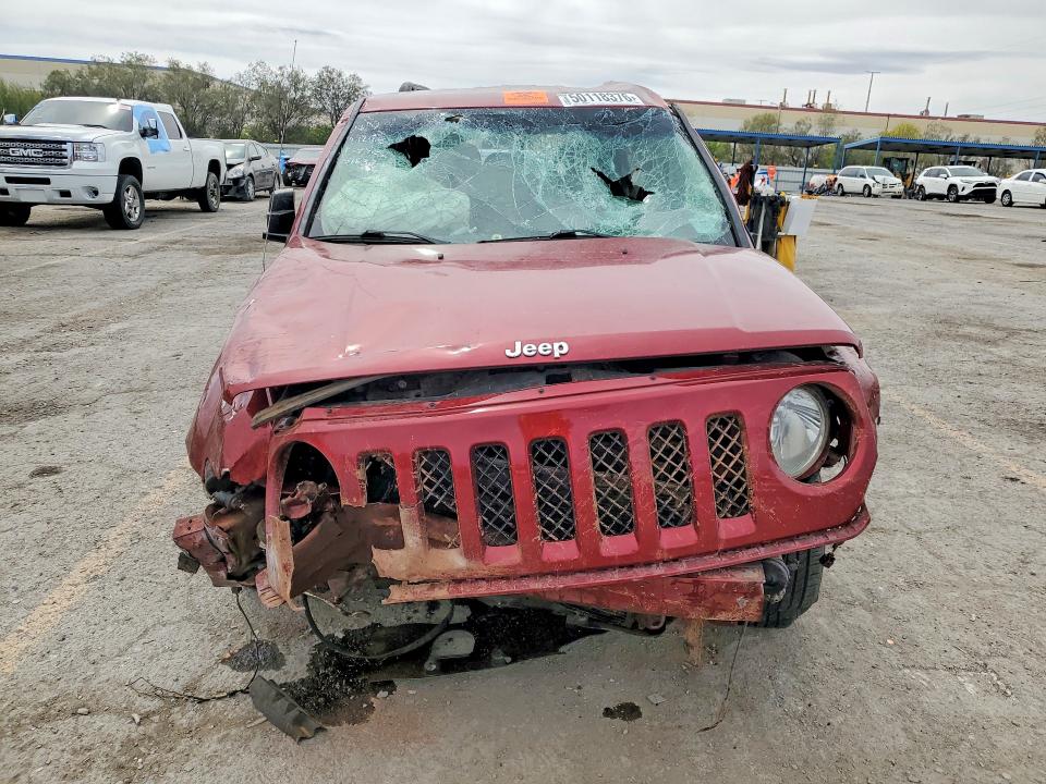 50118376 :رقم المزاد ، 1C4NJPBA3GD641972 vin ، 2016 Jeep Patriot مزاد بيع