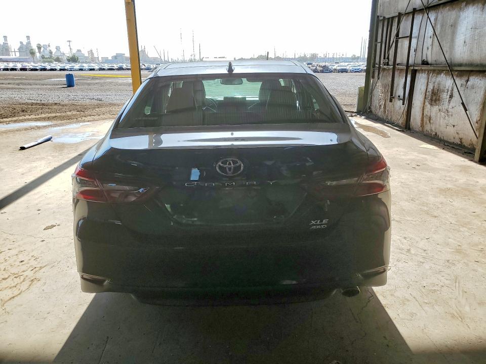 Продаж на аукціоні авто 2021 Toyota Camry, vin: 4T1F11BK0MU024725, номер лоту: 50785476
