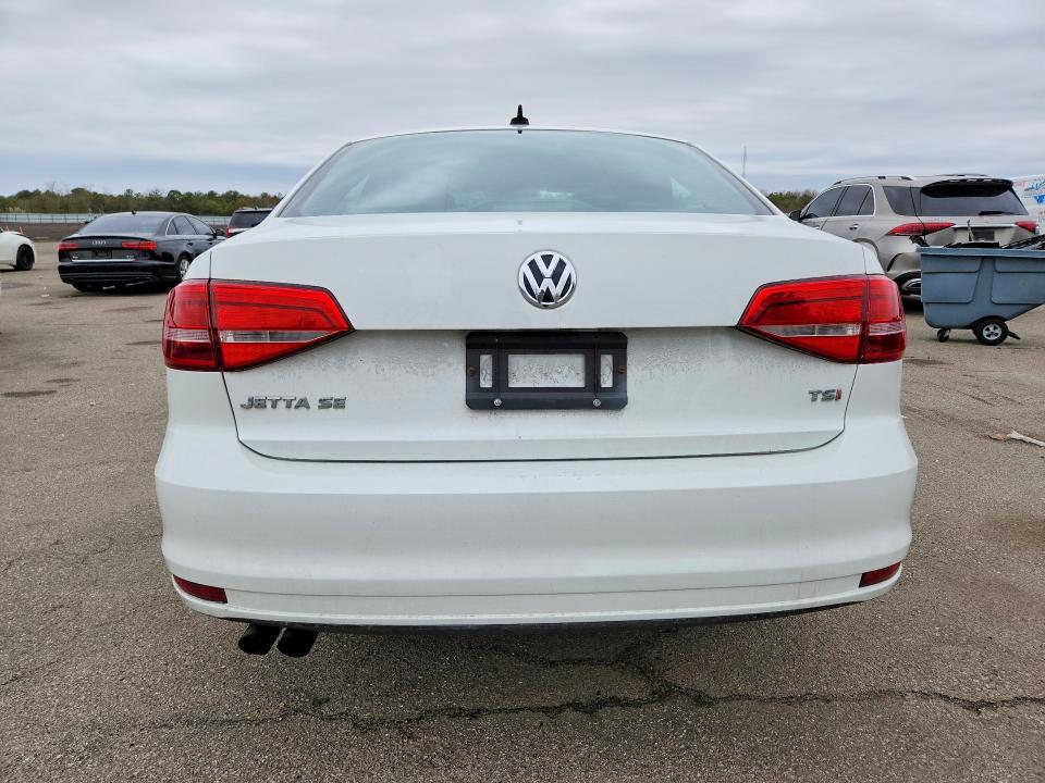 50804526 :رقم المزاد ، 3VWD17AJ9FM283435 vin ، 2015 Volkswagen Jetta مزاد بيع
