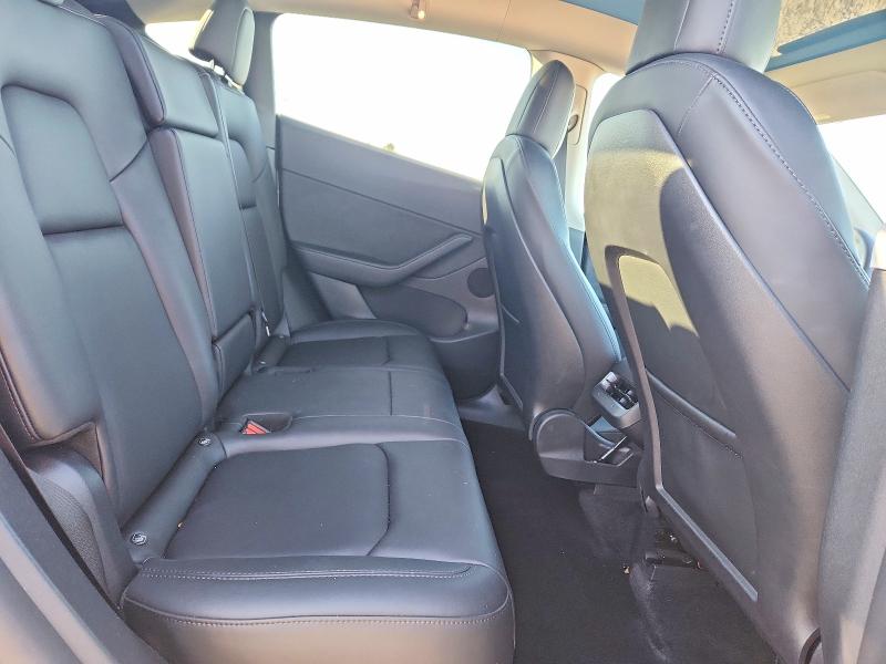 48444706 :رقم المزاد ، 7SAYGDEE0NF459132 vin ، 2022 Tesla Model Y مزاد بيع