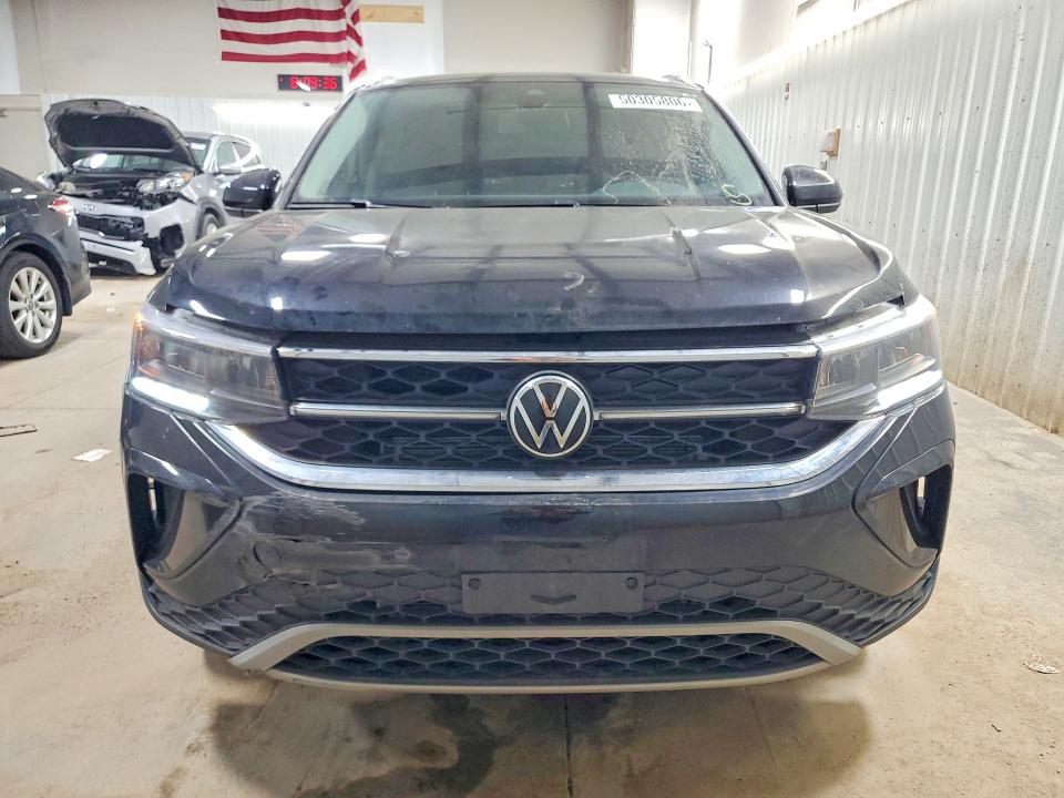 2022 Volkswagen Taos მანქანა იყიდება აუქციონზე, vin: 3VVPX7B29NM076940, აუქციონის ნომერი: 50305806