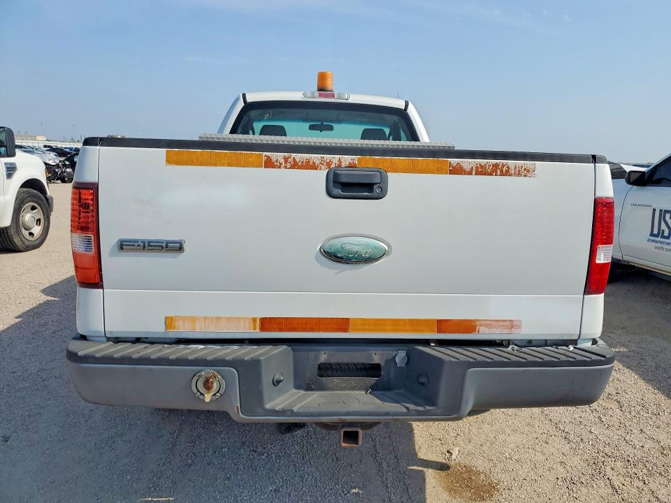 50781496 :رقم المزاد ، 1FTRF12218KE32851 vin ، 2008 Ford F150 مزاد بيع