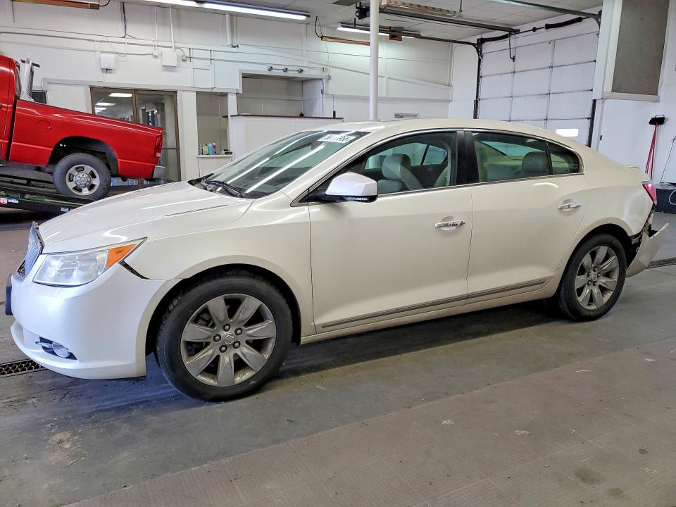 2011 Buick Lacrosse მანქანა იყიდება აუქციონზე, vin: 1G4GD5ED9BF272649, აუქციონის ნომერი: 50113966