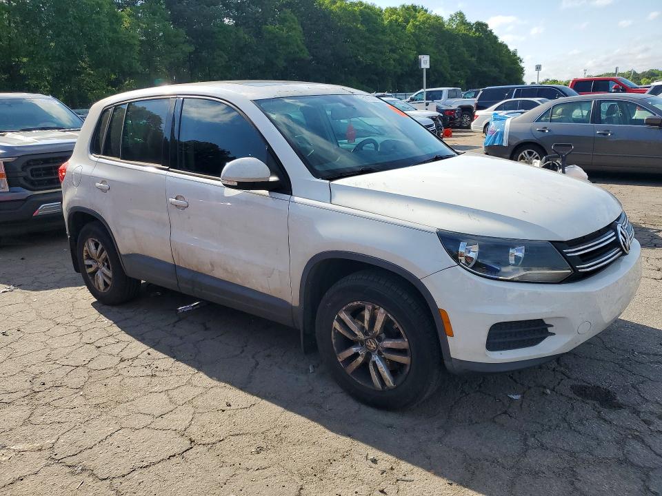 51152826 :رقم المزاد ، WVGAV3AX0DW623359 vin ، 2013 Volkswagen Tiguan مزاد بيع
