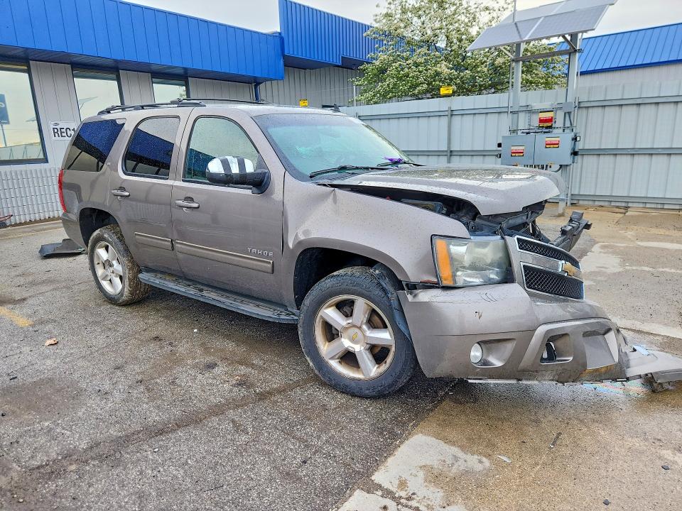 Продажа на аукционе авто 2011 Chevrolet Tahoe, vin: 1GNSKBE03BR383610, номер лота: 51777436